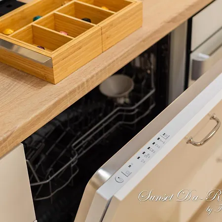 Апартаменти Sunset Da *